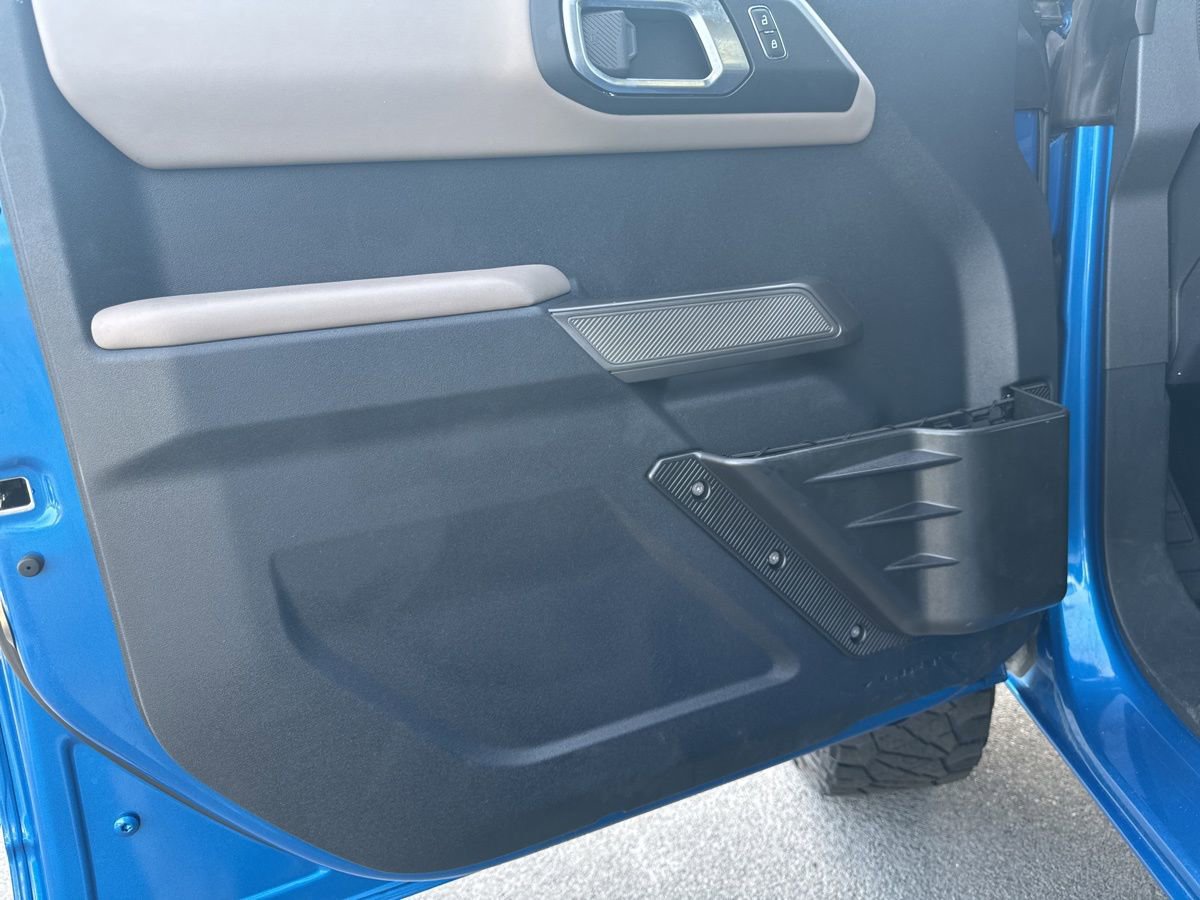 Used 2022 Ford Bronco Wildtrak image 15