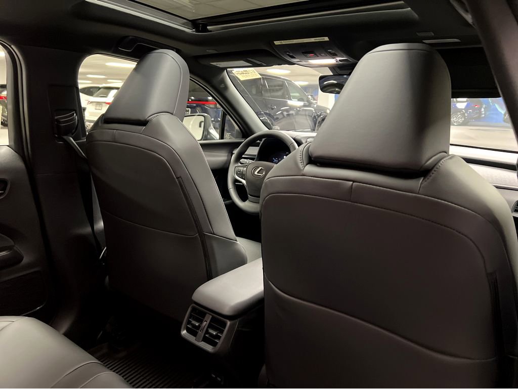 New 2026 Lexus UX 300h AWD image 22