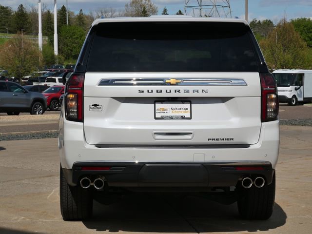 Used 2023 Chevrolet Suburban Premier w/ Advanced Technology Package AWD/4WD image 6
