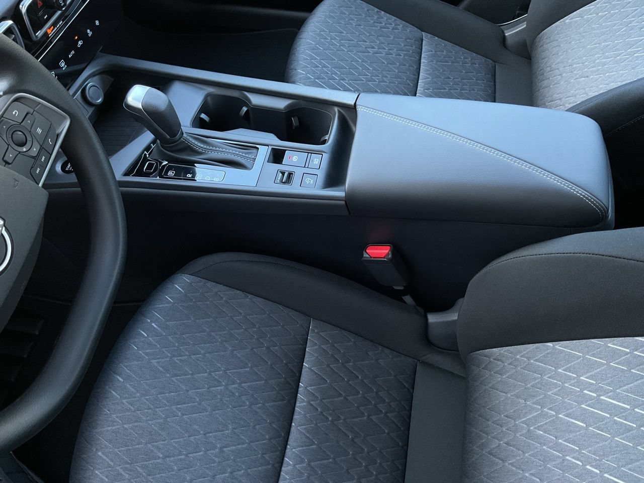 New 2026 Nissan Sentra SV w/ Floor Mat Package FWD image 32