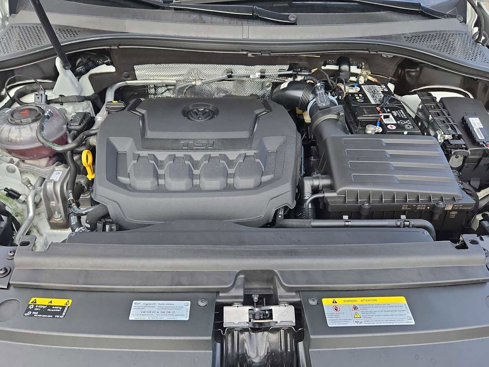 Used 2023 Volkswagen Tiguan SE R-Line image 22