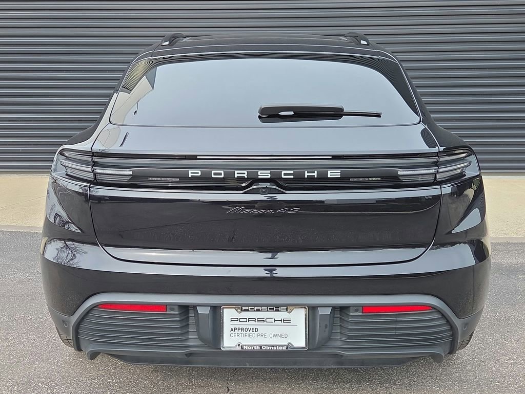 Certified 2025 Porsche Macan 4S Electric image 23