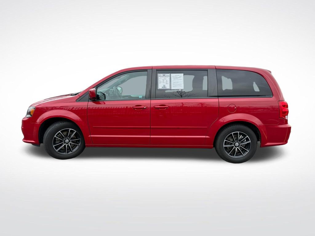Used 2016 Dodge Grand Caravan SXT image 4