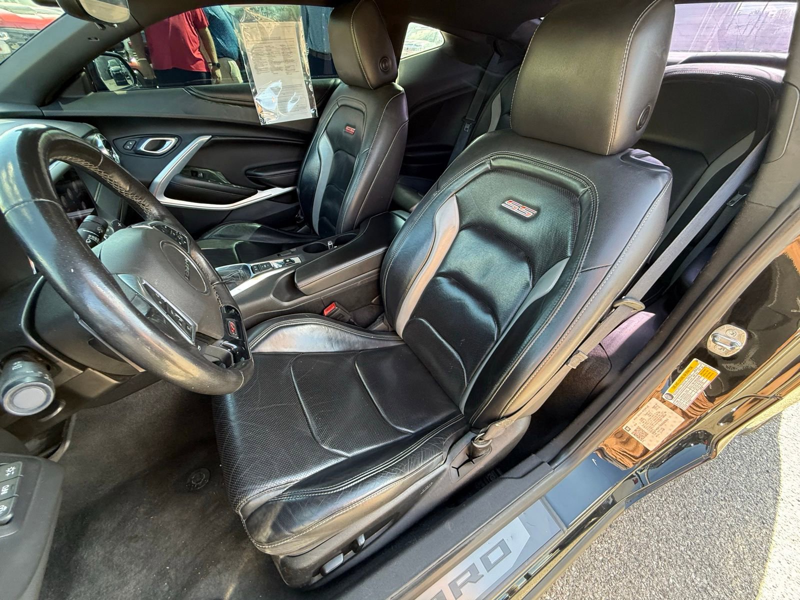 Used 2019 Chevrolet Camaro SS image 20