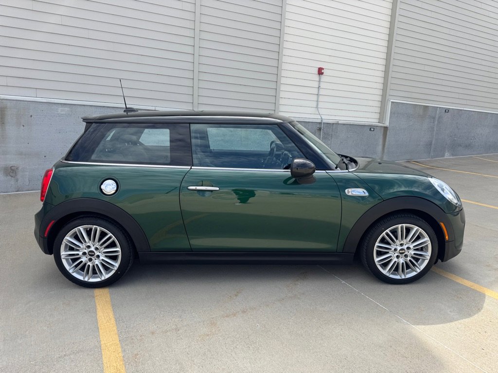 Used 2015 MINI Cooper S FWD image 2