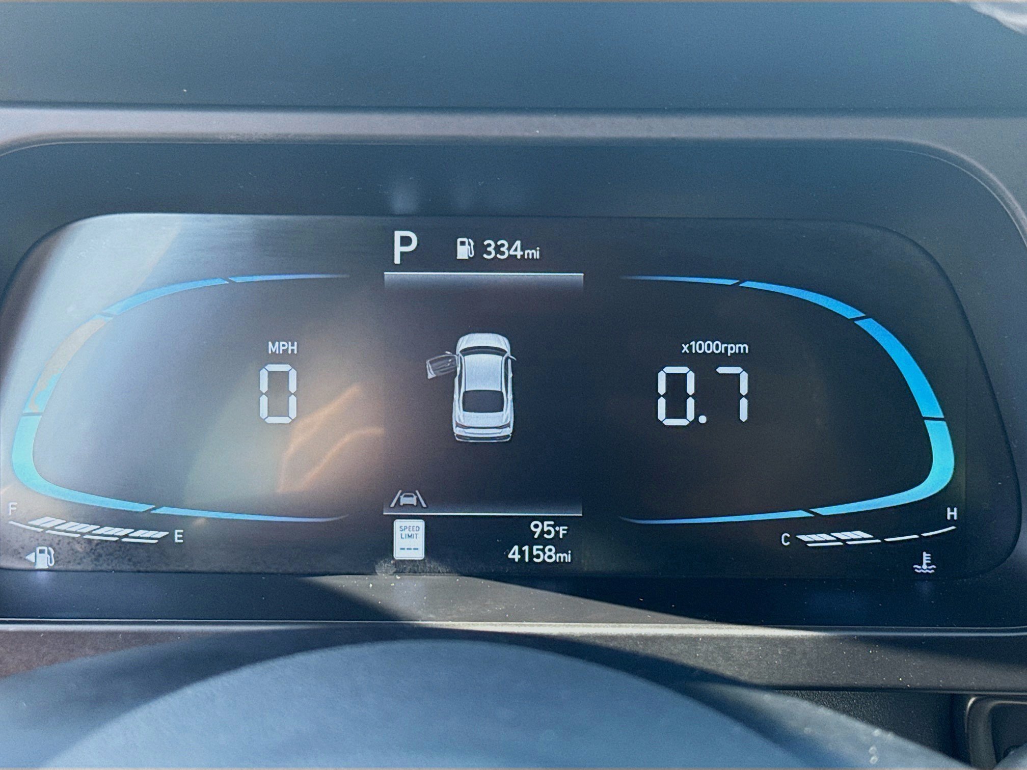 Certified 2025 Hyundai Elantra Sport FWD image 9