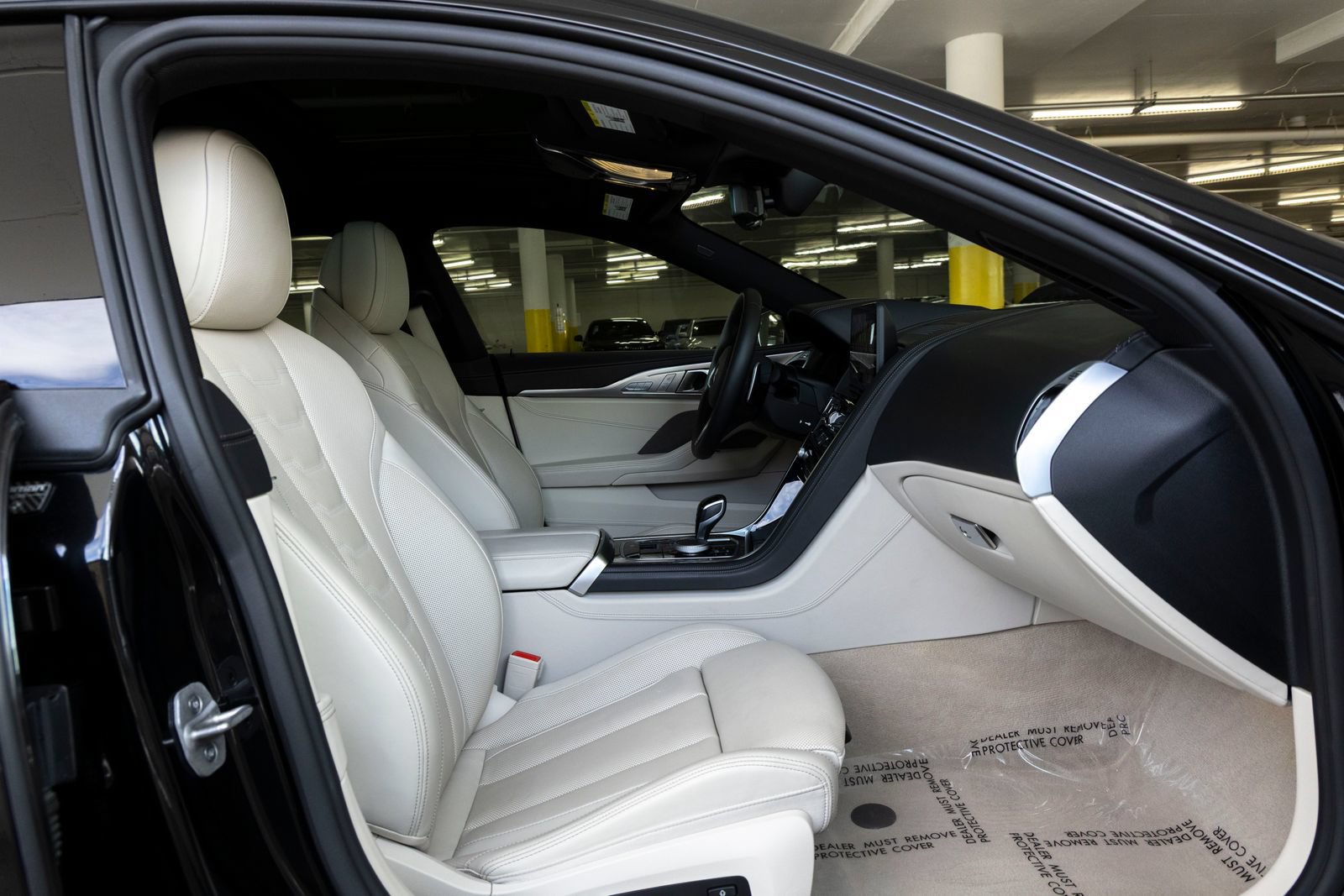Certified 2025 BMW 840i xDrive AWD/4WD image 29