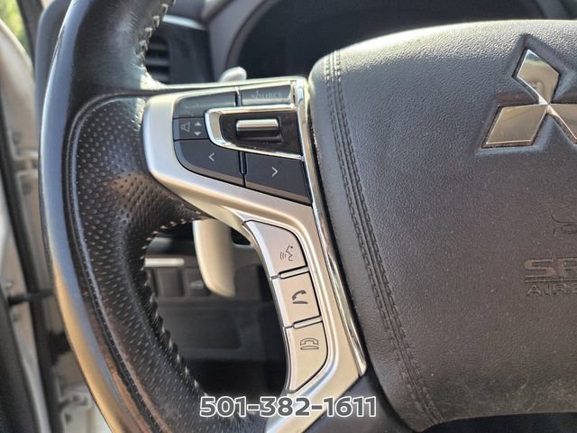Used 2018 Mitsubishi Outlander SEL AWD/4WD image 27