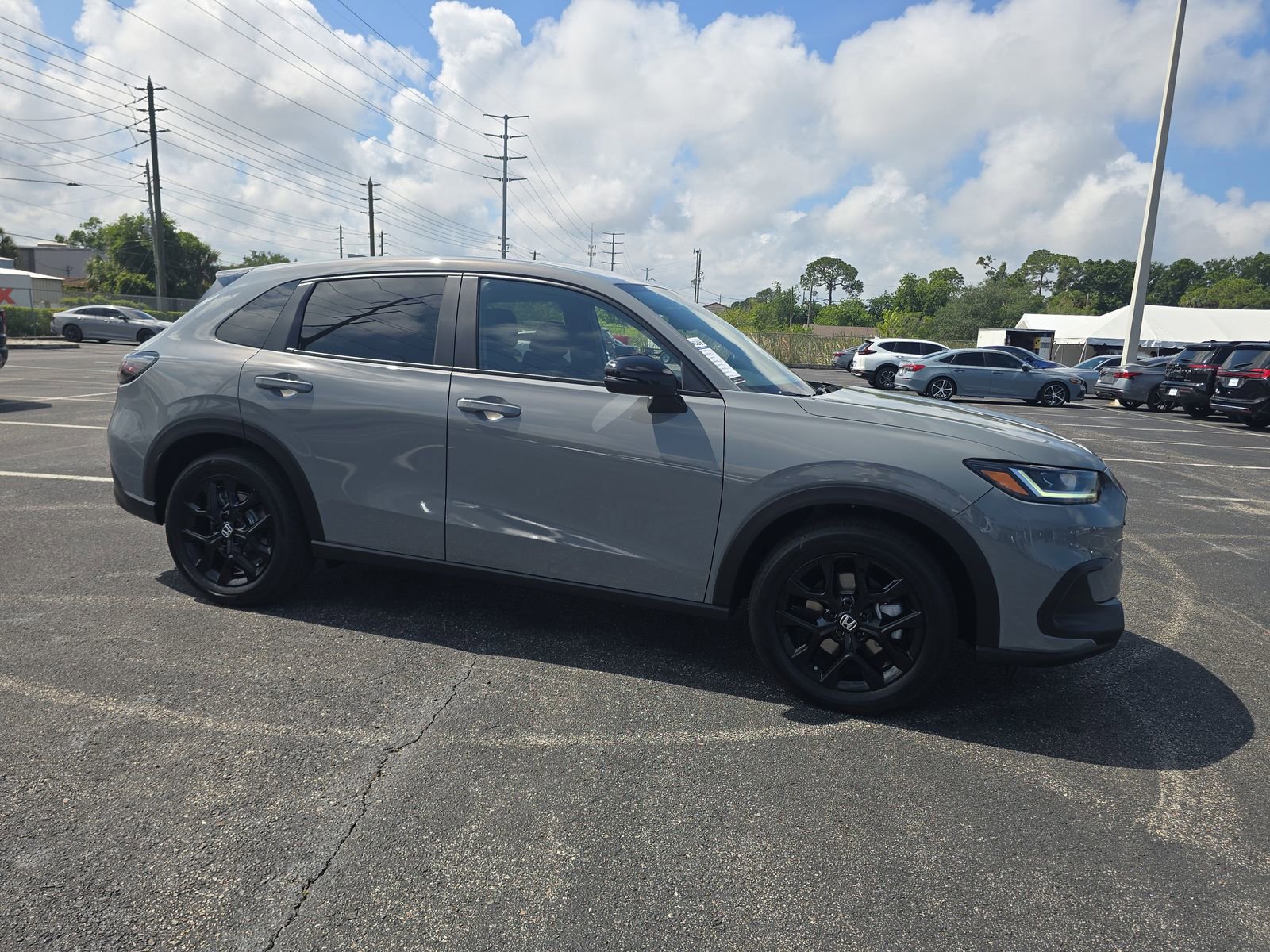Certified 2025 Honda HR-V Sport image 2