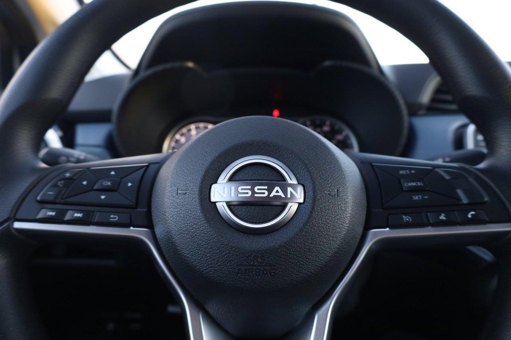 New 2025 Nissan Versa SV w/ Trunk Package image 9