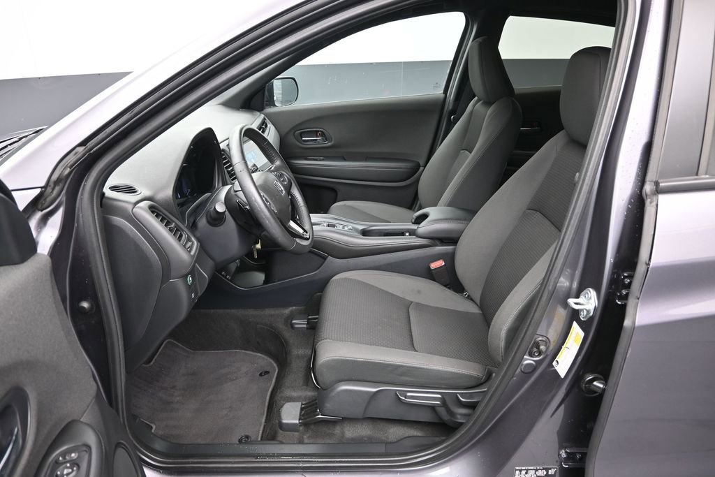 Certified 2022 Honda HR-V Sport image 12