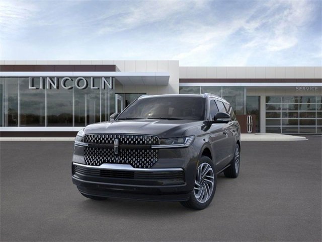 New 2025 Lincoln Navigator Reserve image 2