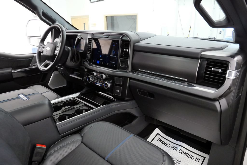 Used 2026 Ford F250 Platinum AWD/4WD image 17