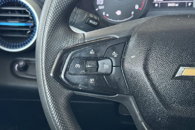 Used 2024 Chevrolet Trax LS w/ LS Convenience Package FWD image 32