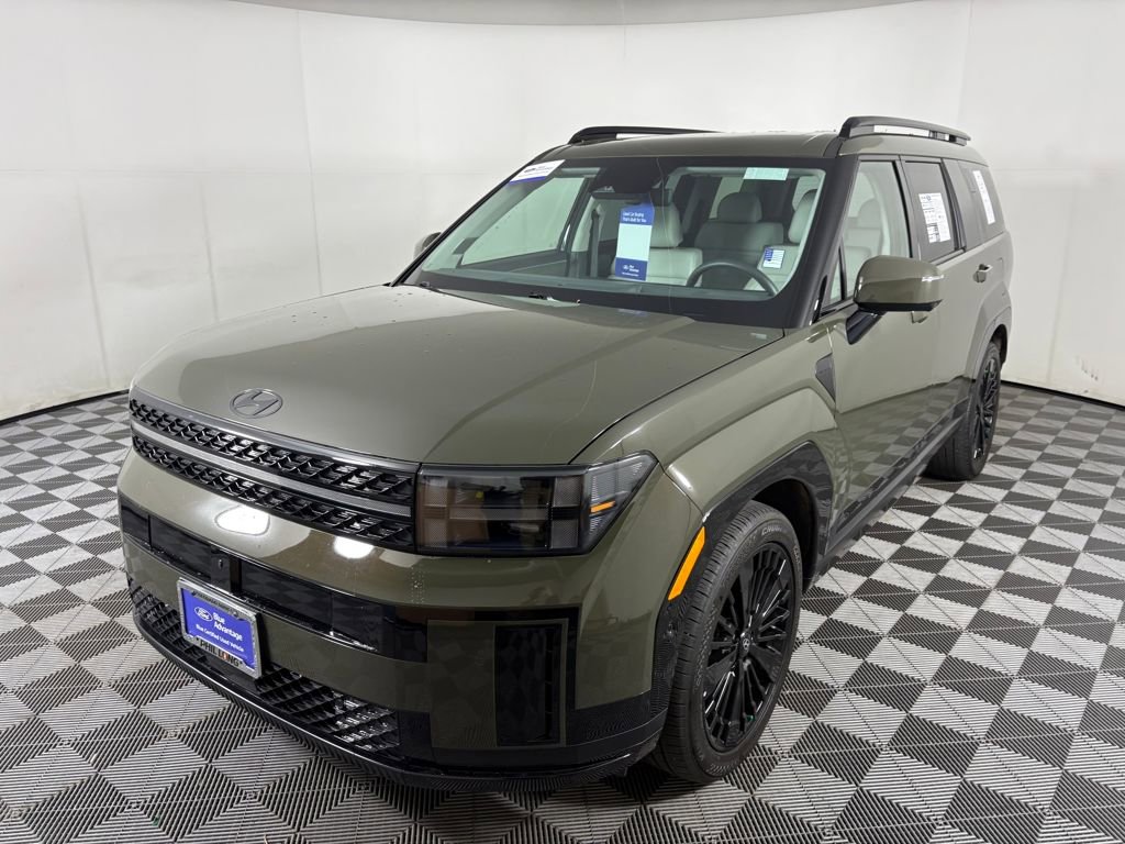 Used 2024 Hyundai Santa Fe Calligraphy image 3
