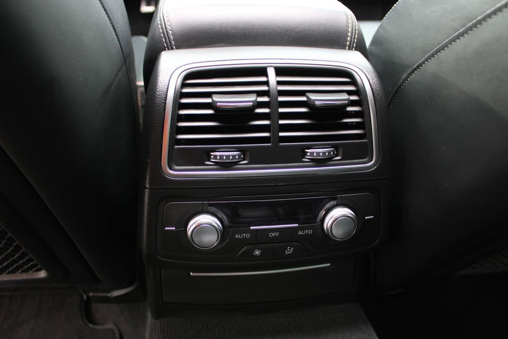 Used 2017 Audi RS 7 Prestige image 36