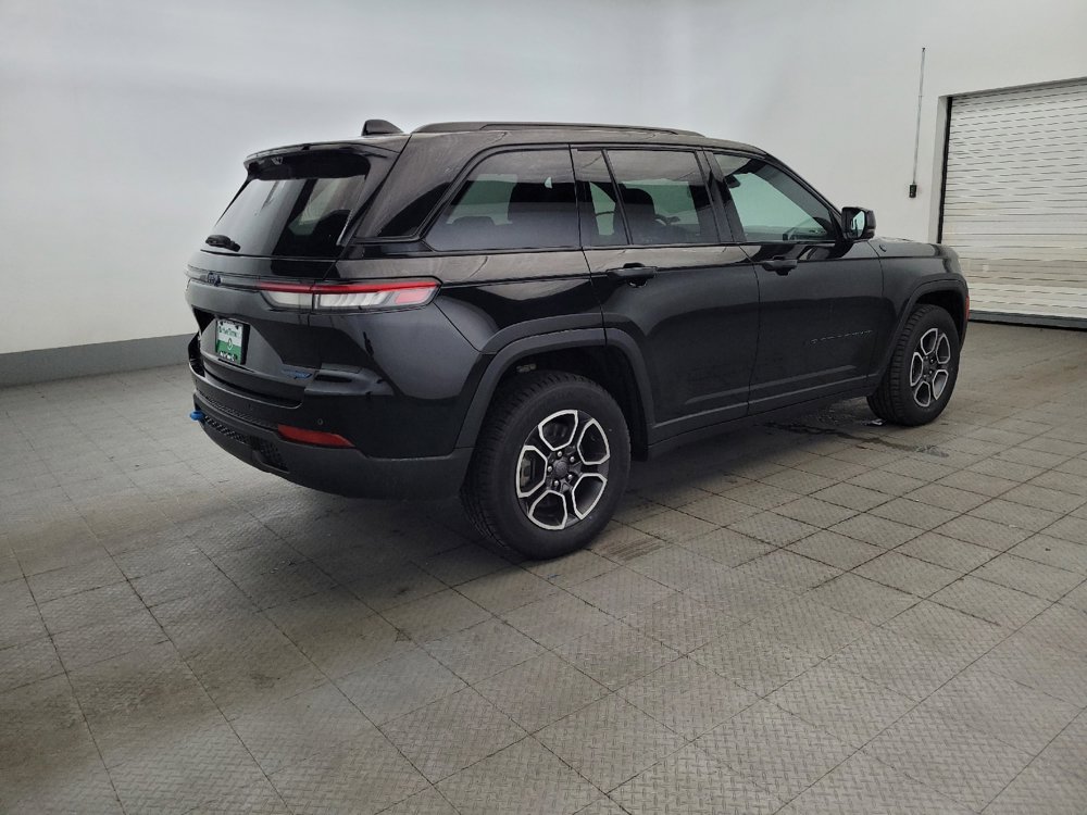Used 2022 Jeep Grand Cherokee Trailhawk w/ Advanced Protech Group II AWD/4WD image 10