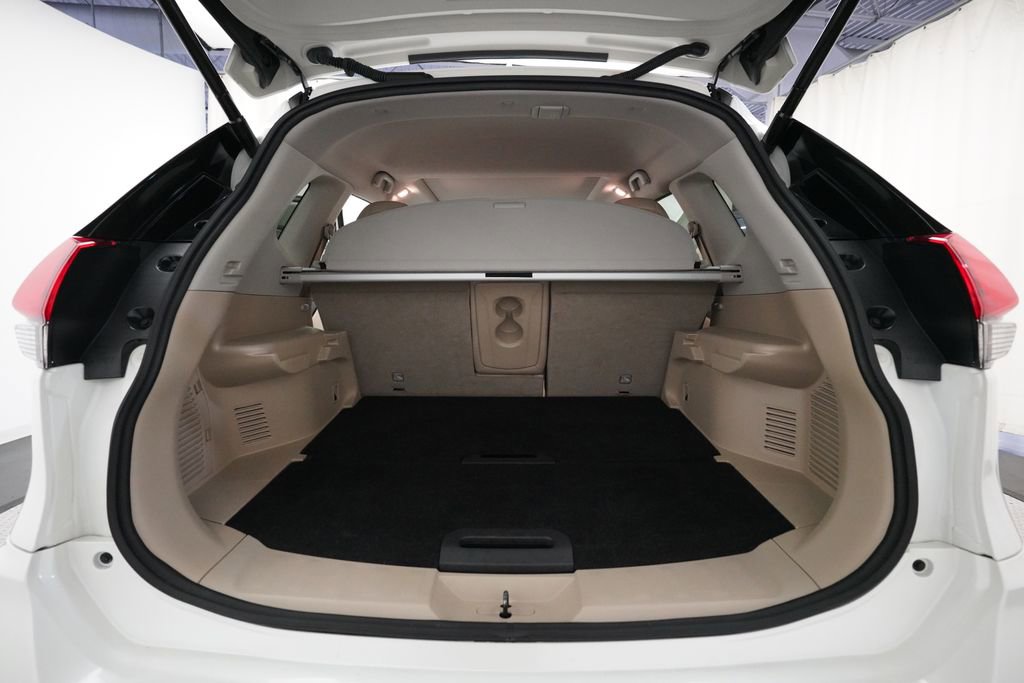 Used 2020 Nissan Rogue SL image 10