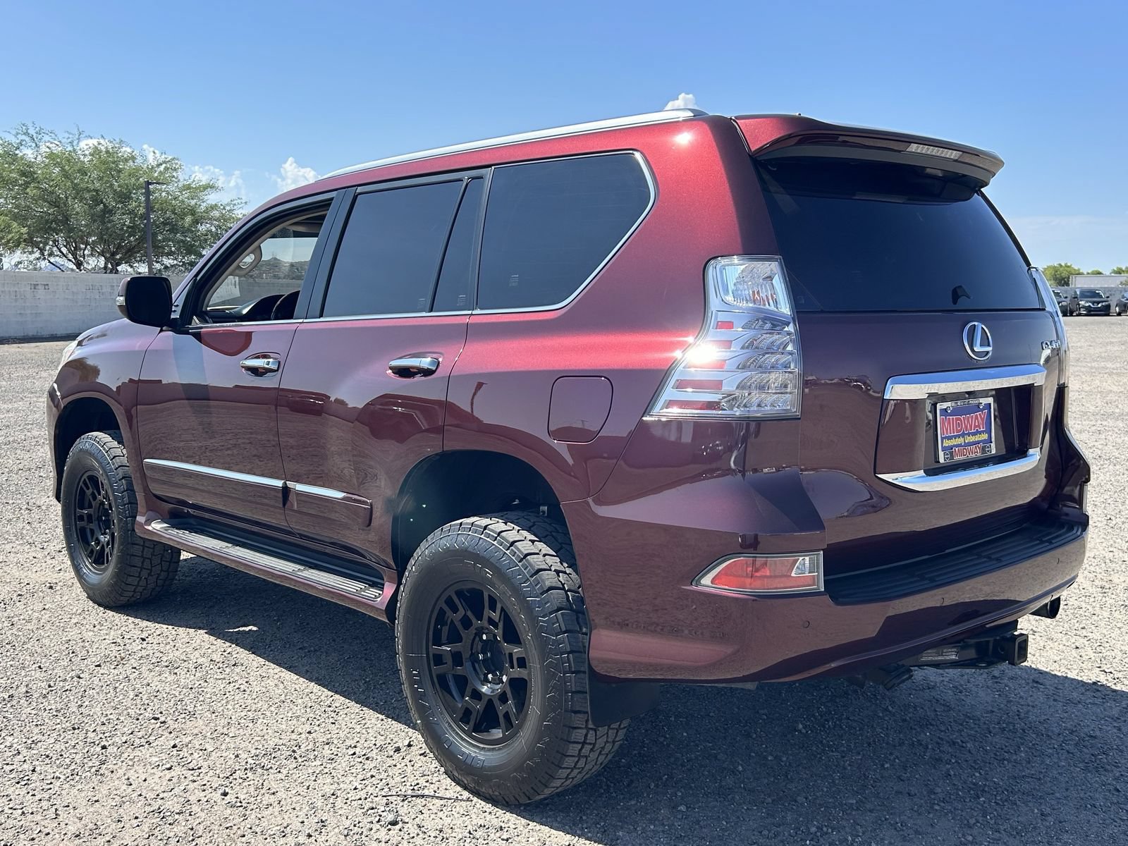 Used 2017 Lexus GX 460 Luxury AWD/4WD image 2