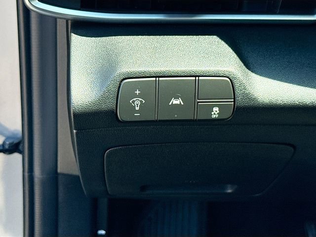 Certified 2023 Hyundai Elantra SEL w/ Convenience Package image 10
