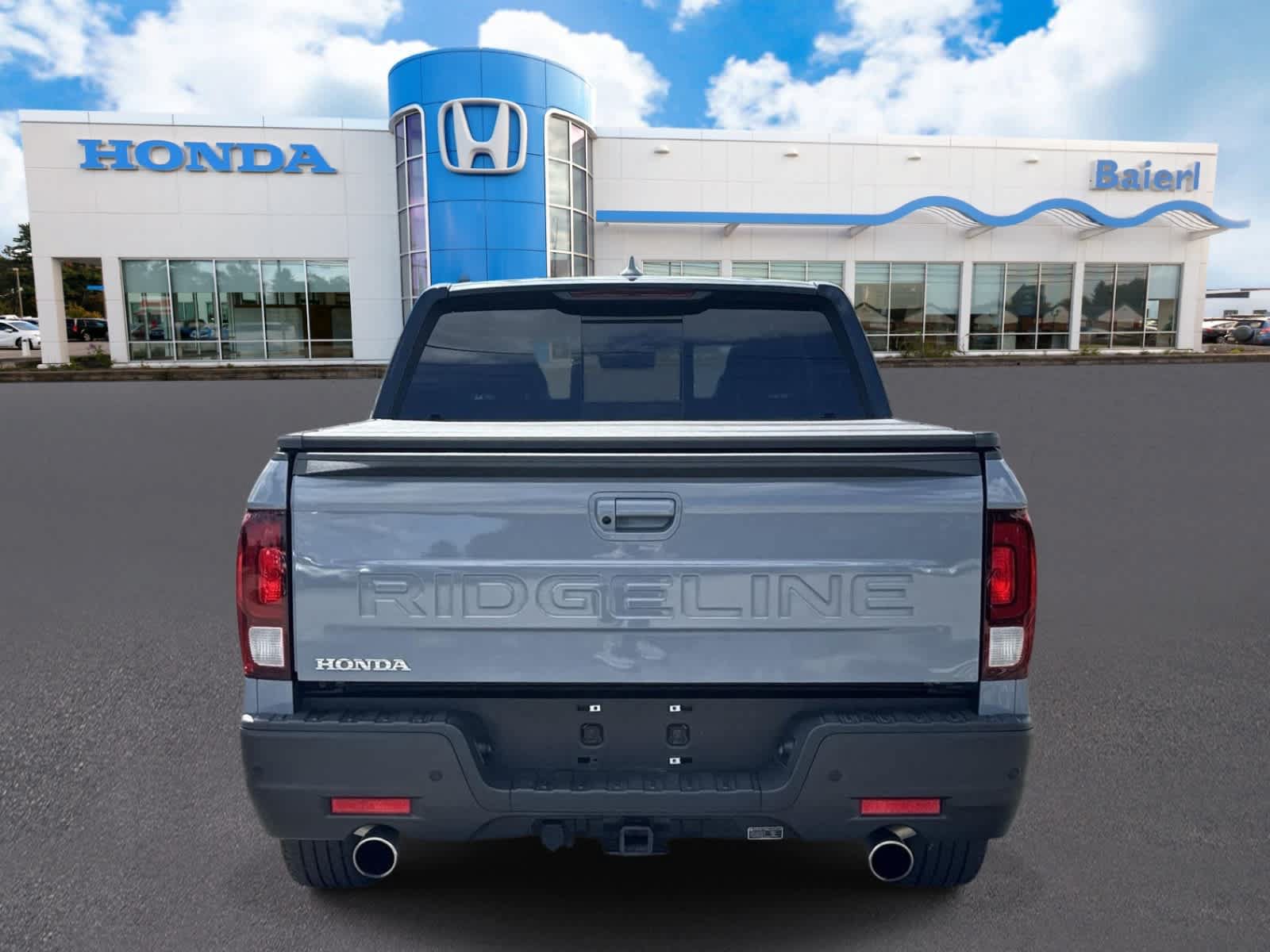Used 2025 Honda Ridgeline Black Edition image 4