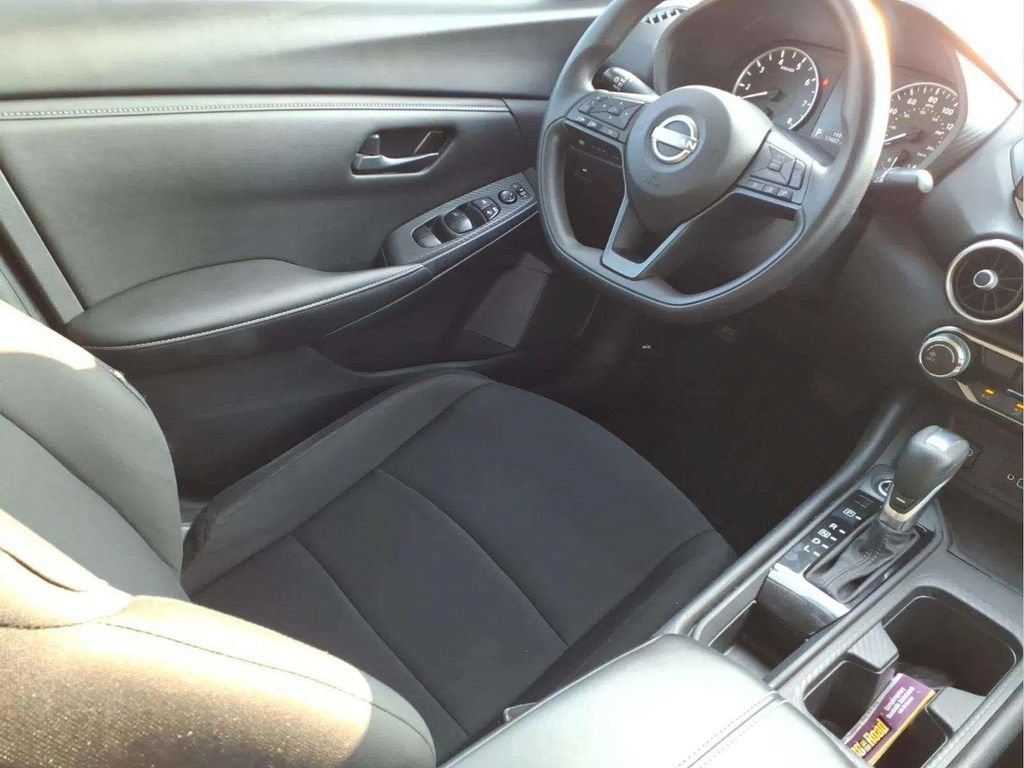 Certified 2024 Nissan Sentra S FWD image 9