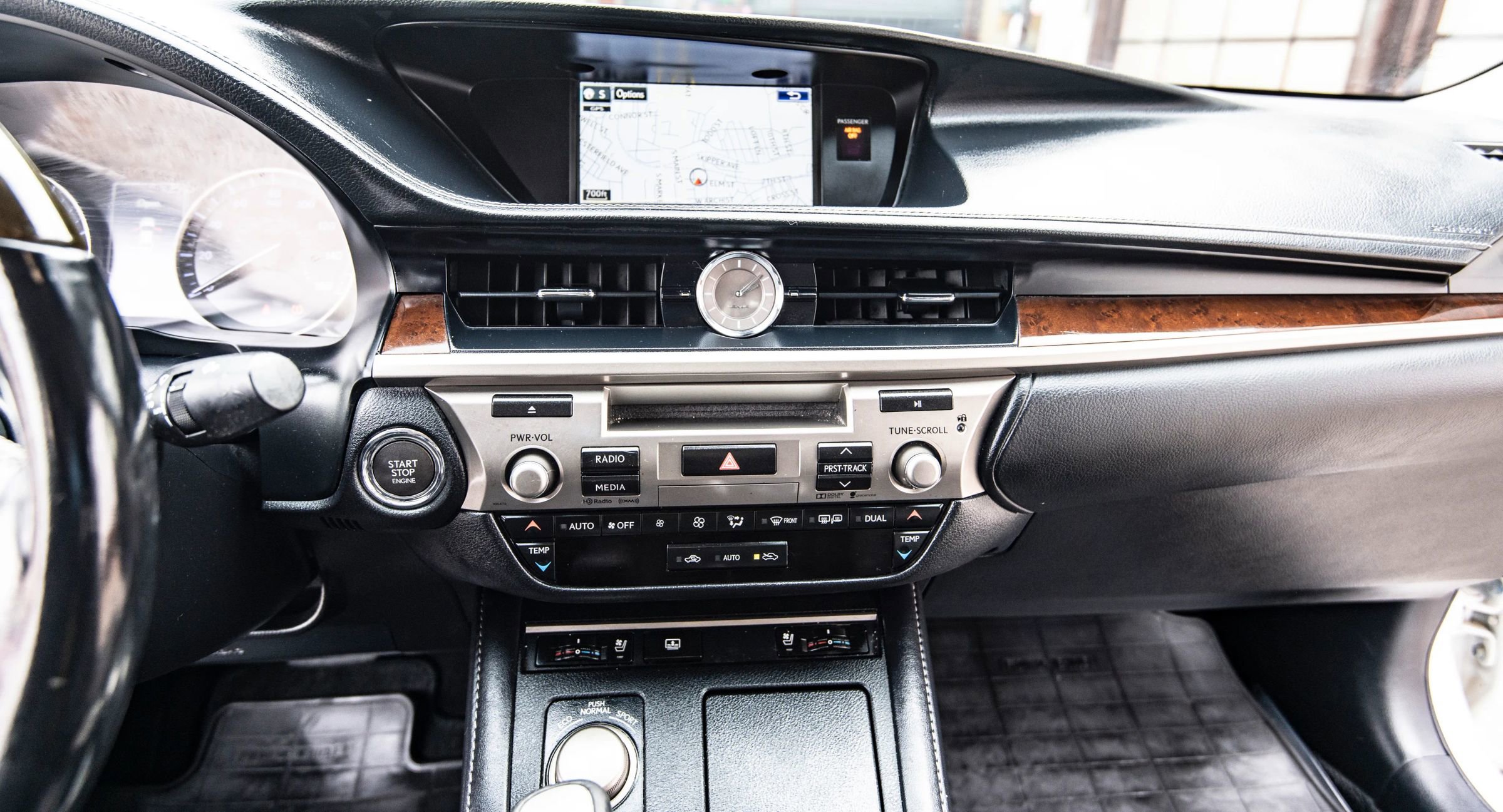 Used 2016 Lexus ES 350 image 33