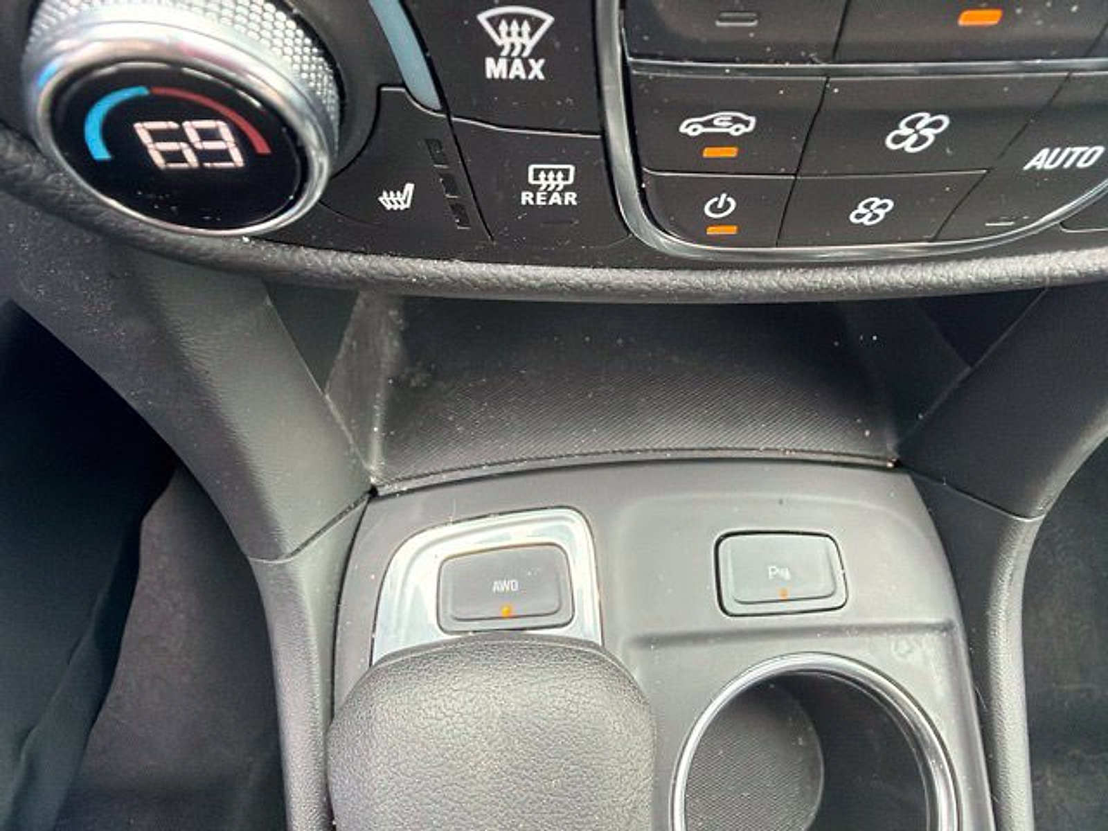Certified 2023 Chevrolet Equinox LT AWD/4WD image 12
