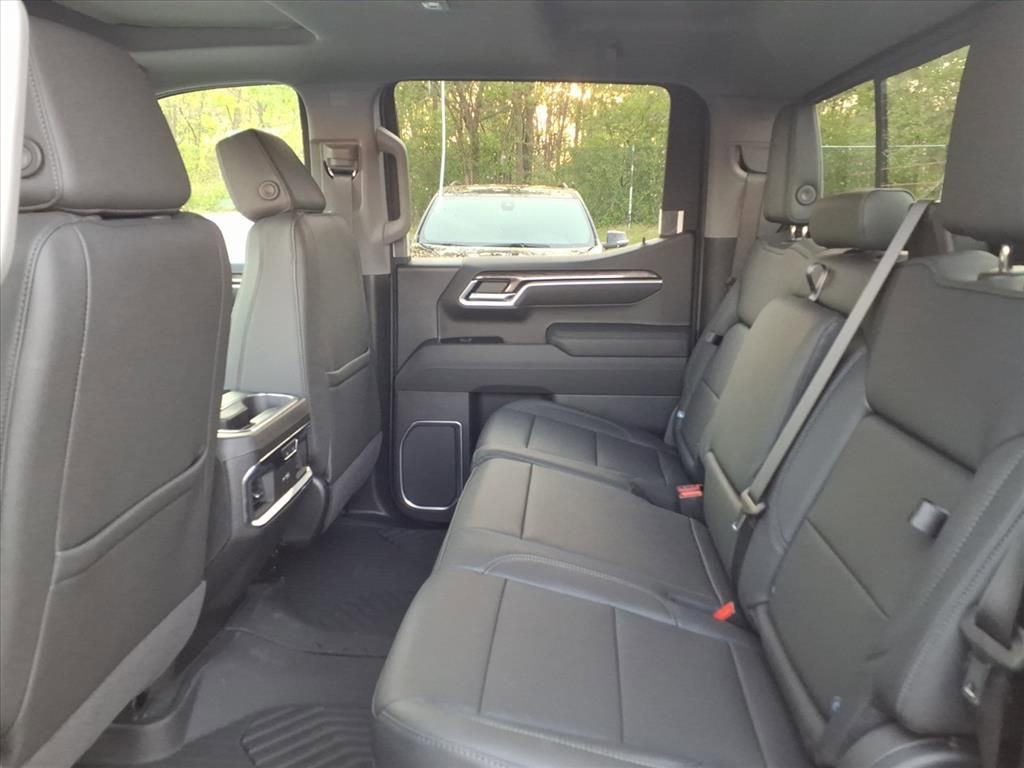 New 2026 Chevrolet Silverado 1500 LTZ w/ LTZ Premium Package image 17