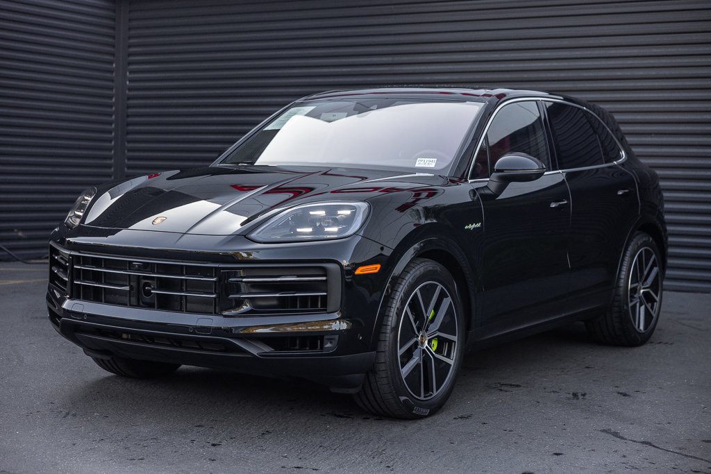 Certified 2025 Porsche Cayenne E-Hybrid