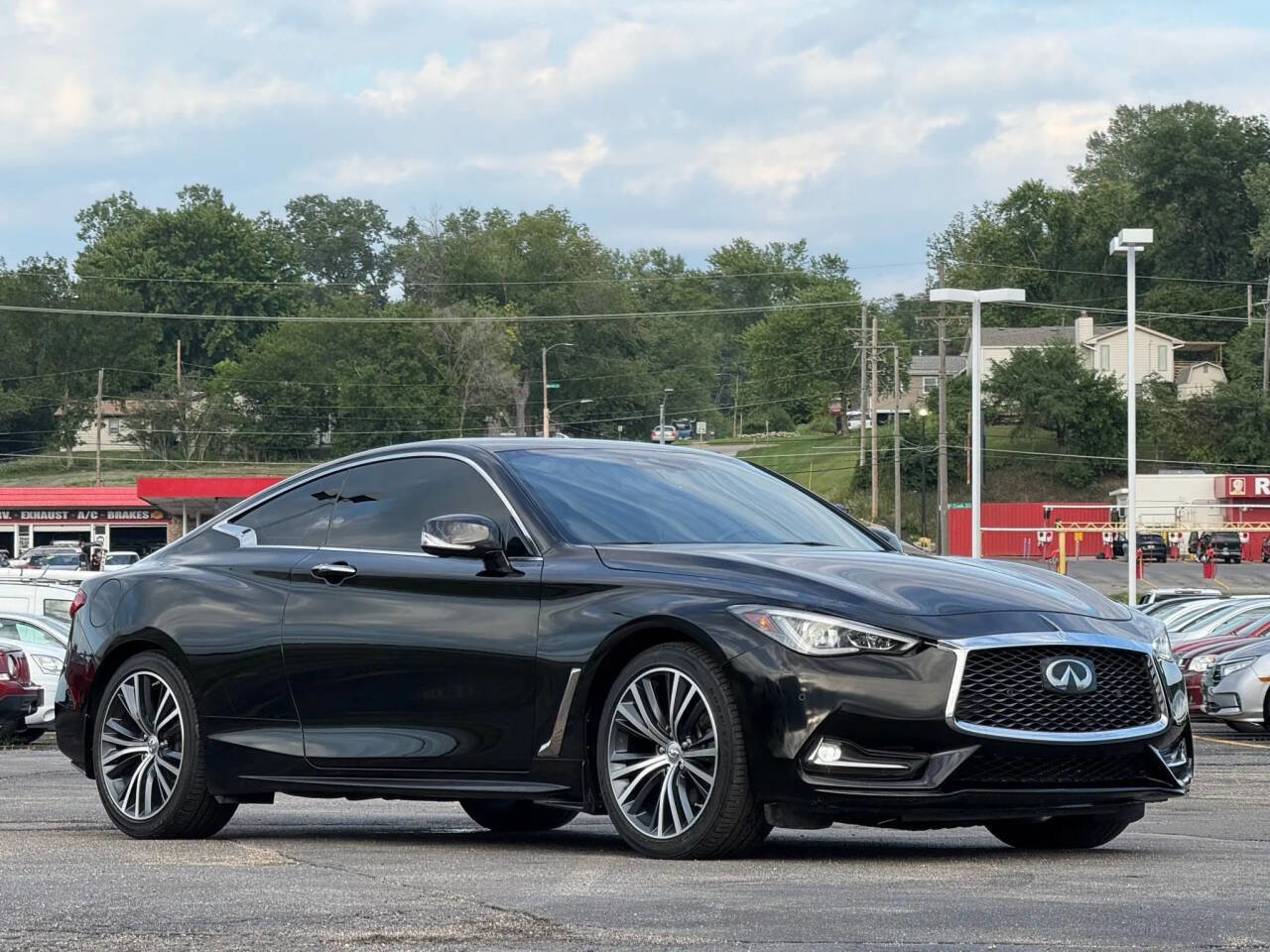 Used 2017 INFINITI Q60 3.0t w/ Premium Plus Package 3.0T image 1