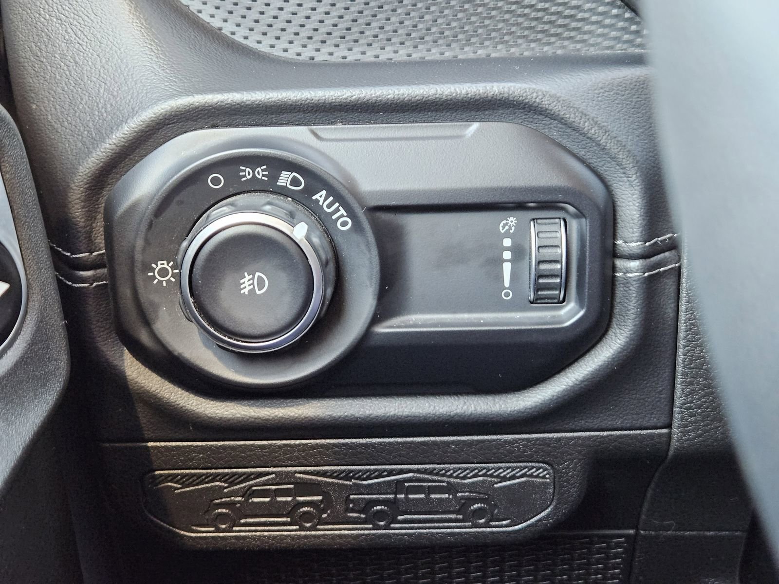 Used 2024 Jeep Wrangler Unlimited Rubicon image 24