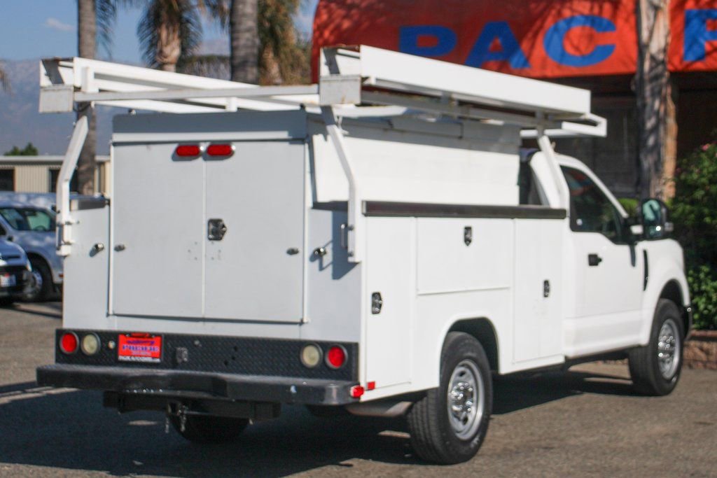 Used 2018 Ford F350 XL w/ Power Equipment Group RWD image 10