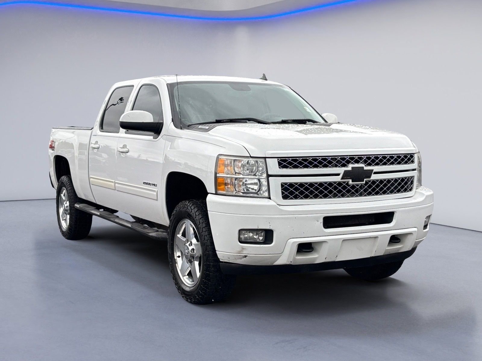 Used 2014 Chevrolet Silverado 2500 LTZ w/ Z71 Appearance Package image 9