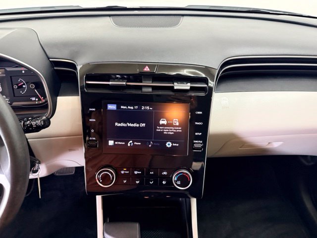 Certified 2024 Hyundai Tucson SE AWD/4WD image 31