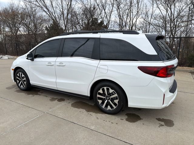 New 2026 Honda Odyssey EX-L image 3
