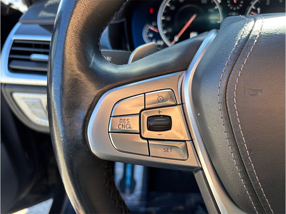 Used 2019 BMW 740i 740i Sedan 4D w/ M Sport Package image 27