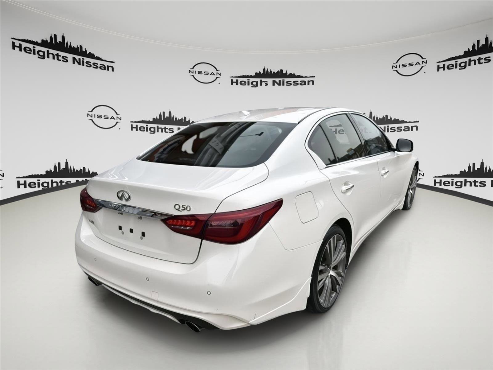 Used 2022 INFINITI Q50 Sensory image 6