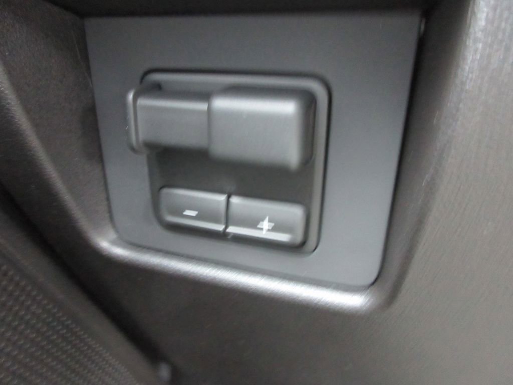 New 2026 GMC Canyon AT4X image 21