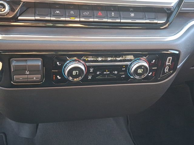 Certified 2025 GMC Sierra 1500 SLT image 16