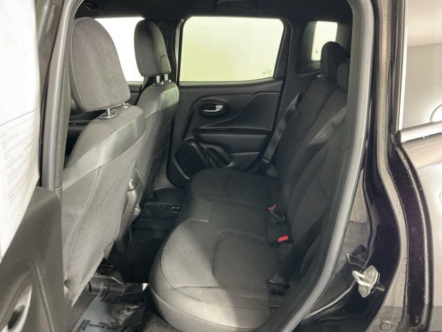 Used 2022 Jeep Renegade Altitude AWD/4WD image 26