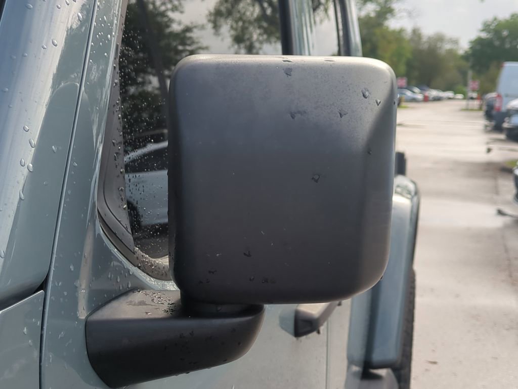 Used 2024 Jeep Gladiator Rubicon image 13