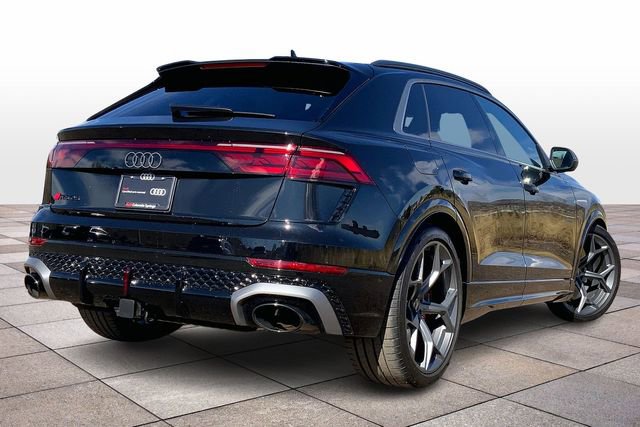 Certified 2025 Audi RS Q8 performance image 13