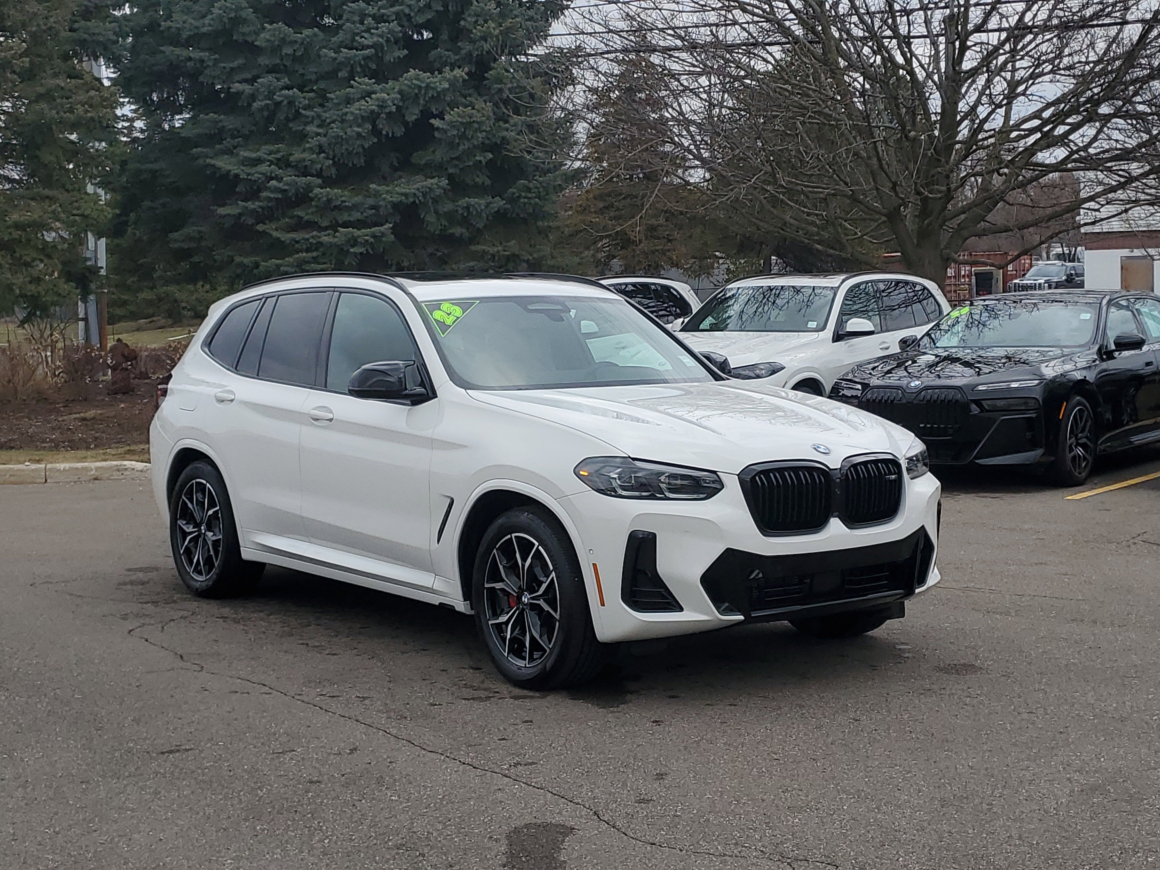 Certified 2023 BMW X3 M40i image 4