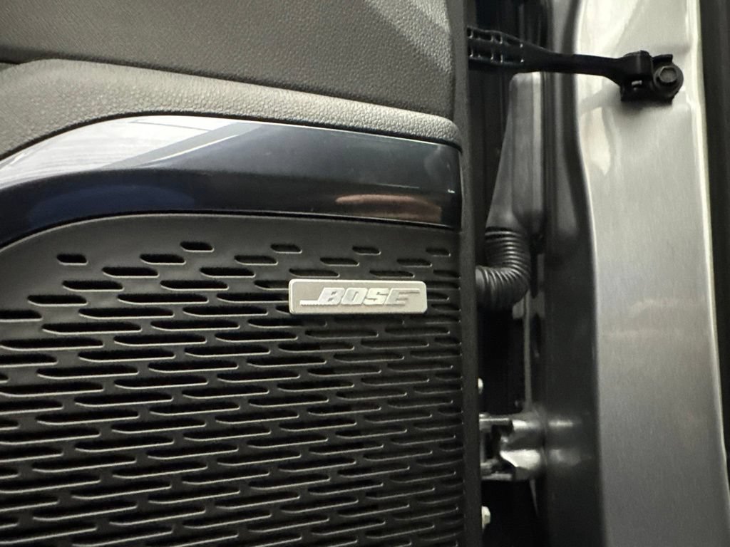 Used 2025 GMC Acadia AT4 w/ LPO, Floor Liner Package AWD/4WD image 25