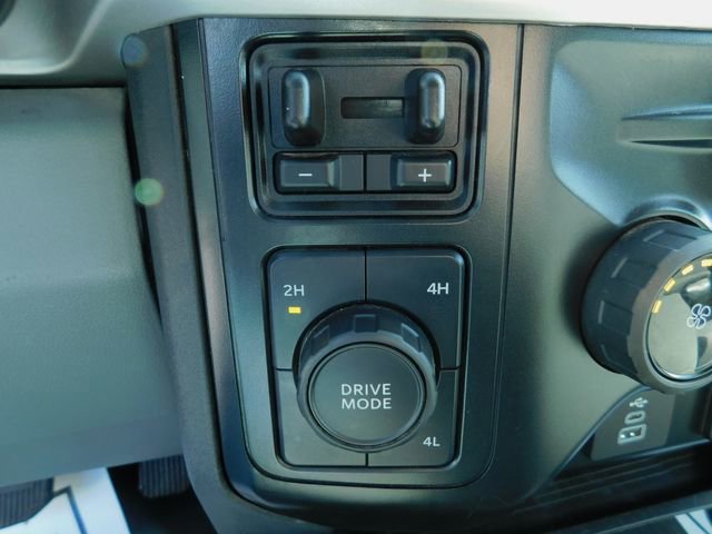 Used 2024 Ford F350 XLT image 30