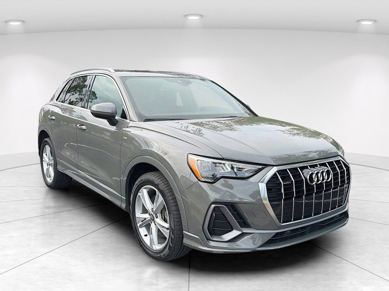 Used 2020 Audi Q3 2.0T Premium w/ Convenience Package AWD/4WD video 2