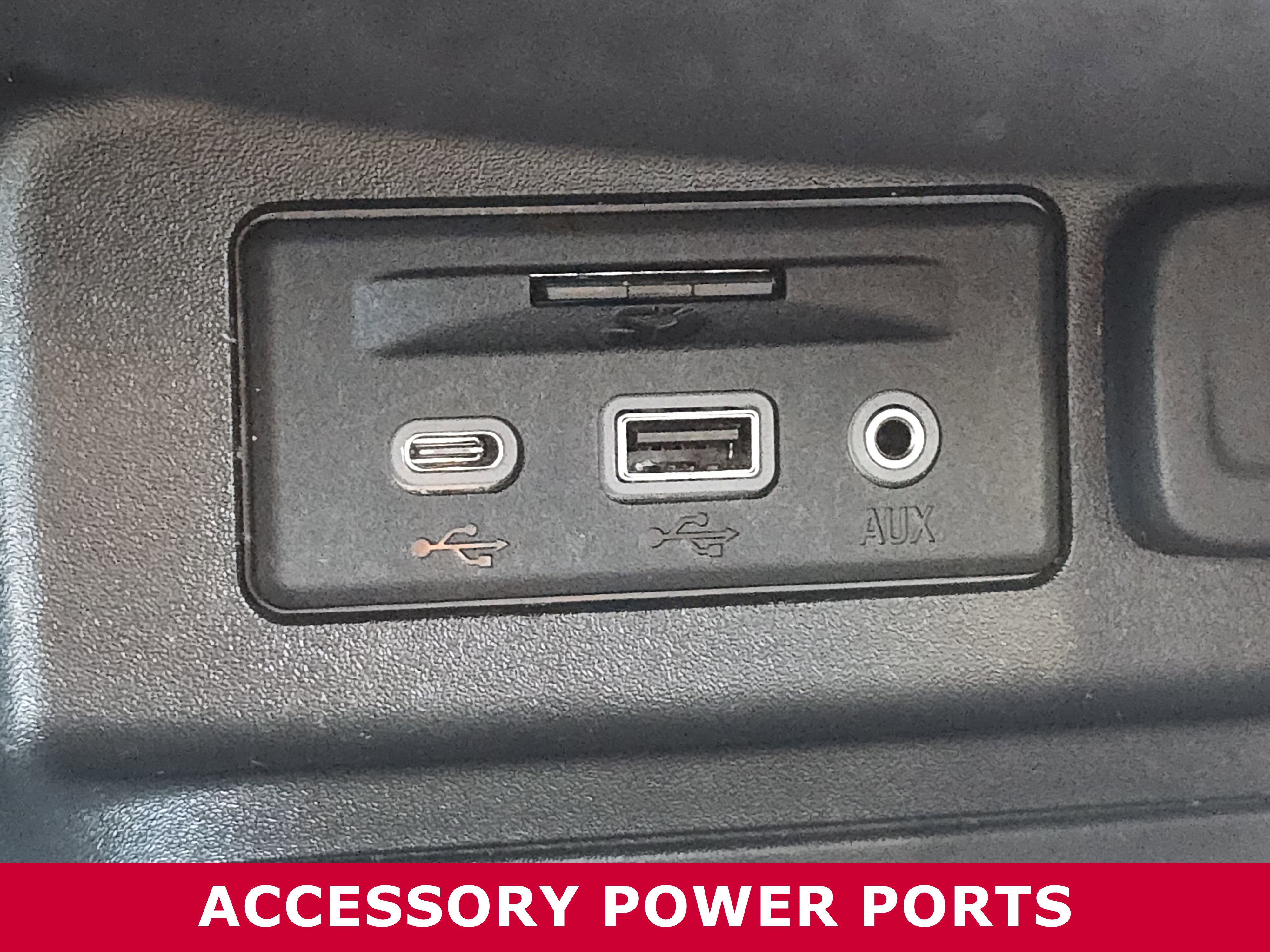 Used 2022 Chevrolet Equinox RS w/ Infotainment Package image 24