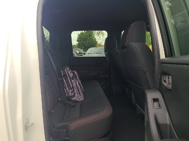 Used 2026 Nissan Frontier PRO-4X w/ Tow Package AWD/4WD image 31