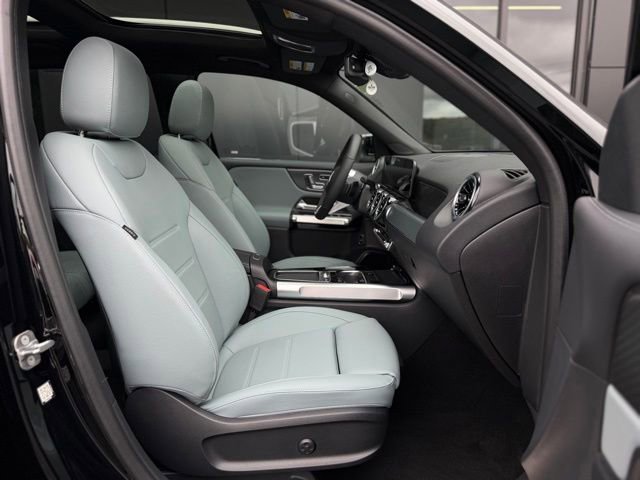 Used 2026 Mercedes-Benz GLB 250 4MATIC image 51